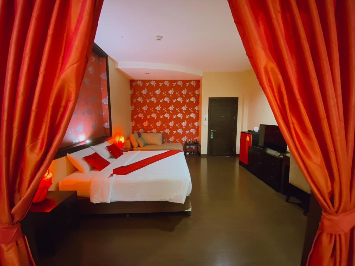 The Desiign Hotel - Sha Si Maha Phot Ngoại thất bức ảnh