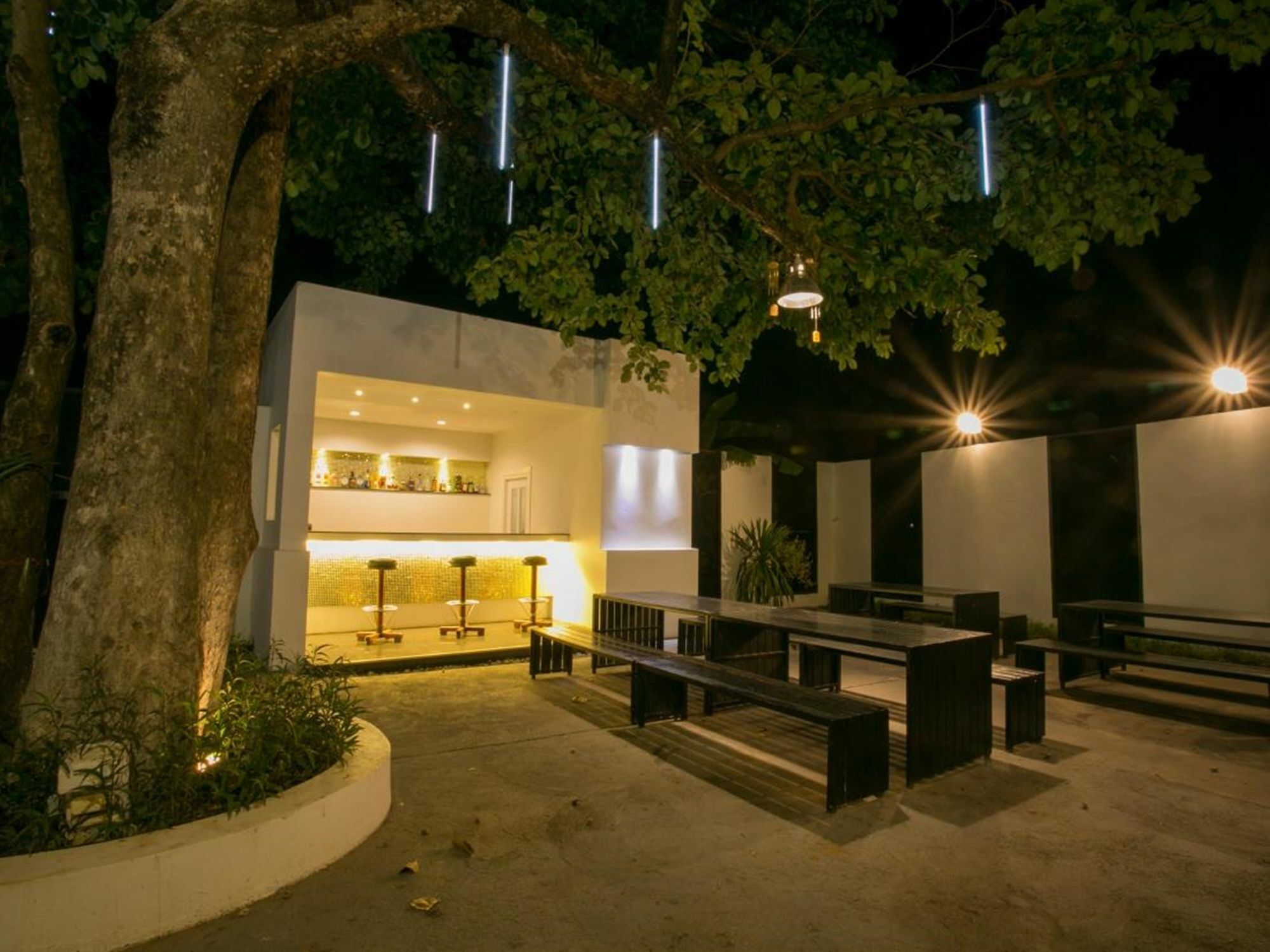 The Desiign Hotel - Sha Si Maha Phot Ngoại thất bức ảnh